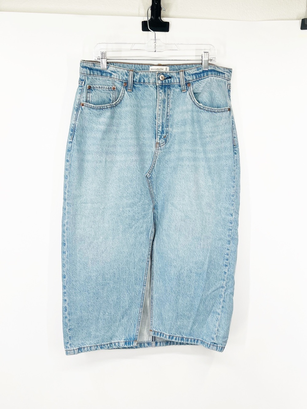 Abercrombie & Fitch High Rise Light Wash Denim Midi Skirt